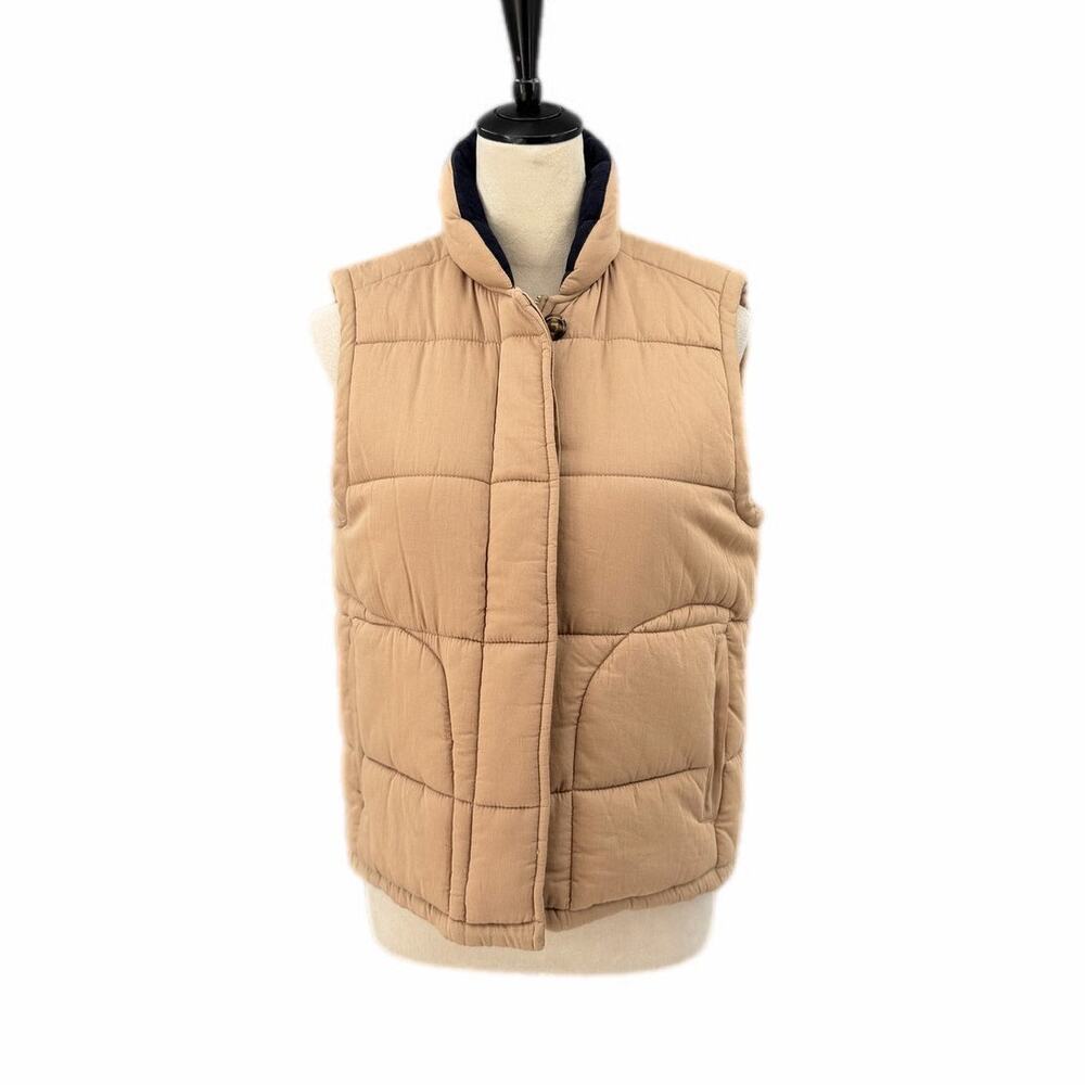 Xirena Hunter Cotton Reversible Tan Red Bandana Print Zip Up Pockets Puffer Vest